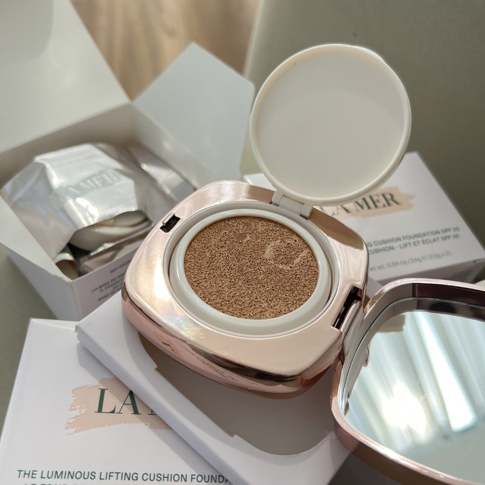 La Mer Sea Blue Mystery Cushion Foundation